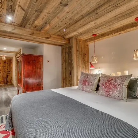 Casa vacanze Lovely Chalet With Pool Courmayeur
